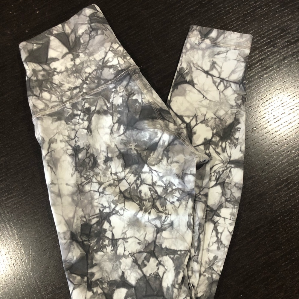 Lululemon Marble Leggings